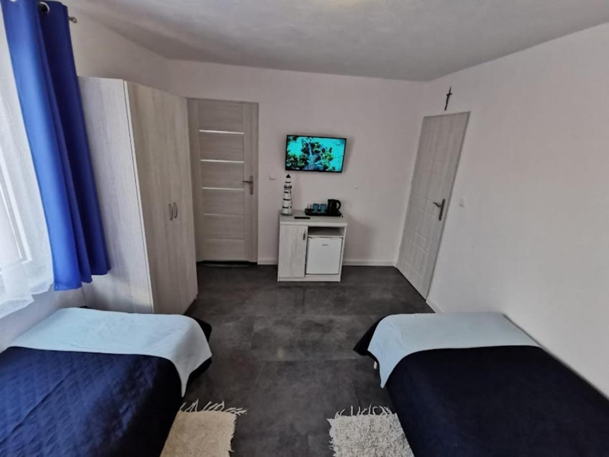 Pokoje Dwuosobowe Hotel Rowy  Eksteriør billede